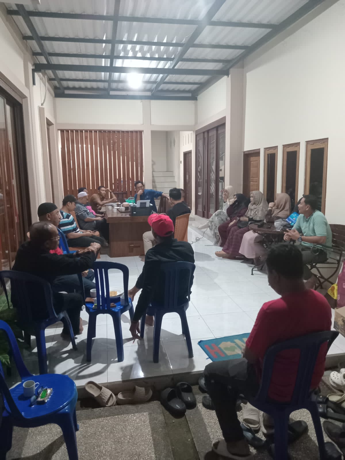 HWM CENTER MATANGKAN PERSIAPAN BAKTI SOSIAL DI ALUN-ALUN KOTA TALIWANG