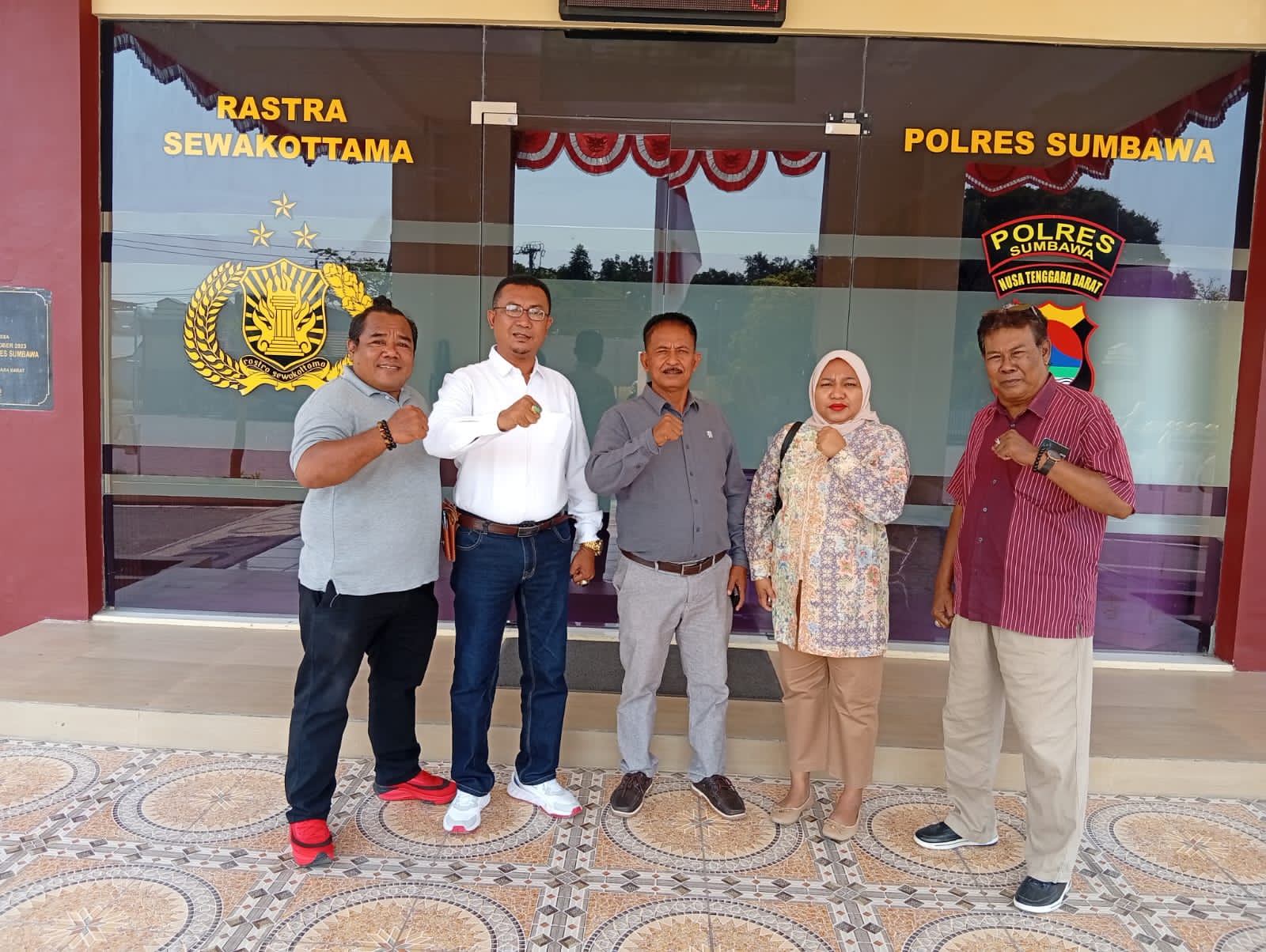 PP Sumbawa Dampingi H. ZL Konsultasi ke Polres Sumbawa, Luruskan Isu Dugaan Penganiayaan Pendamping Calon TKI