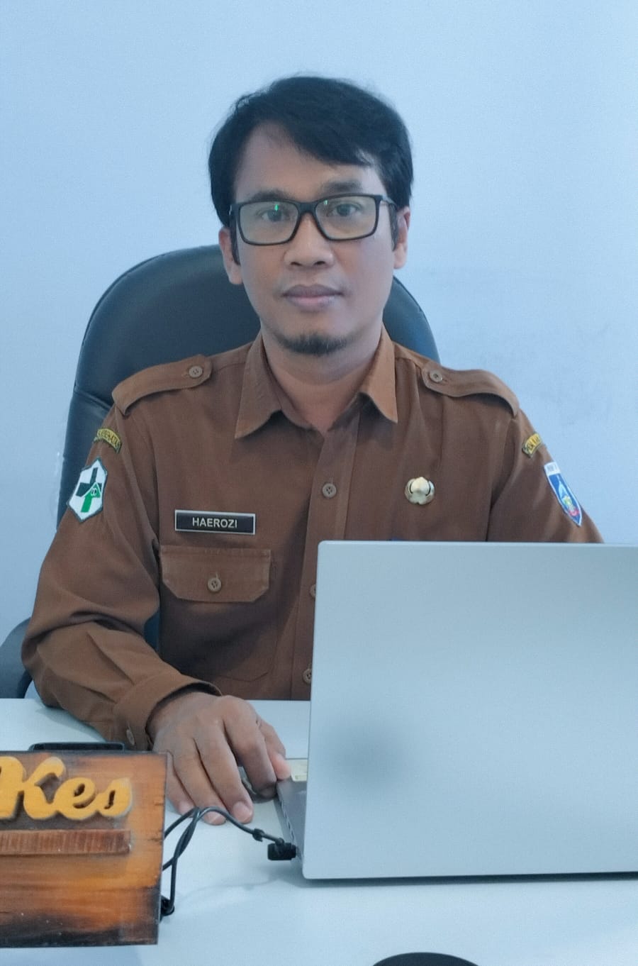 Kepala Puskesmas Pringgarata Sampaikan Permohonan Maaf dan Klarifikasi Terkait Insiden Komunikasi dengan Tenaga Kesehatan
