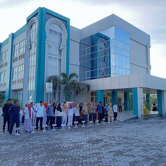 RSUD Lombok Timur Sampaikan Hak Jawab, Tegaskan Penundaan Operasi Pasien Terkait Status BPJS Belum Aktif