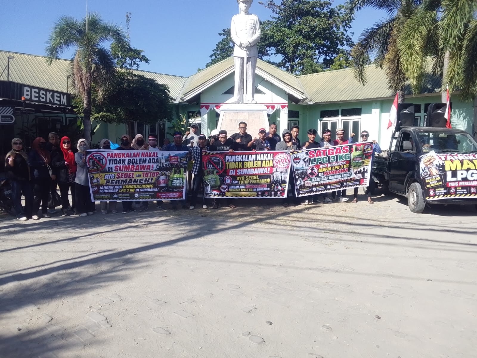 LSM GARUDA DESAK APH TINDAK TEGAS DUGAAN “MAFIA LPG 3 KG” DI SUMBAWA, HARGA DI ATAS HET JADI SOROTAN