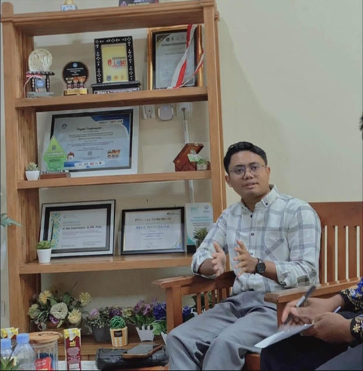 FKAK NTB Ingatkan Gubernur: Direktur RSUD NTB Harus Profesional, Bukan Karena Kedekatan