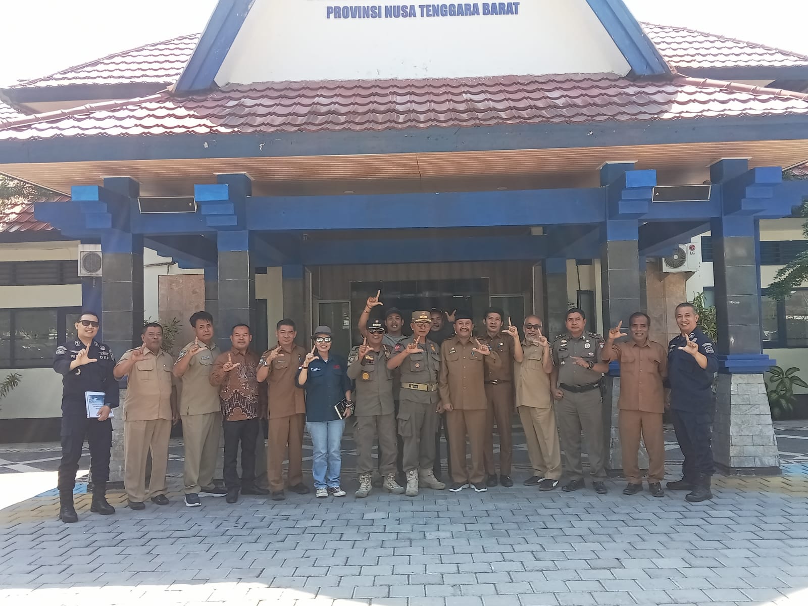 DKP Provinsi NTB Gelar Rapat Koordinasi Pemanfaatan Wisata Air Teluk Ekas, Kasat Pol PP Tekankan Dampak bagi Ekonomi Masyarakat